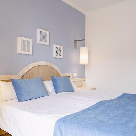 Hostal Hpc Porto Colom Экстерьер фото