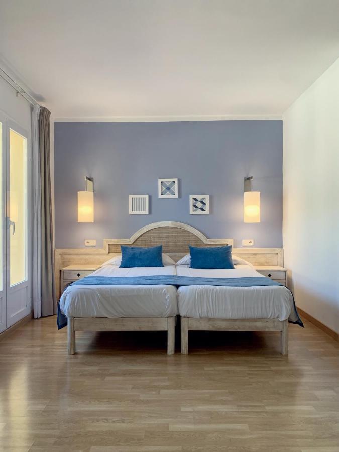 Hostal Hpc Porto Colom Экстерьер фото