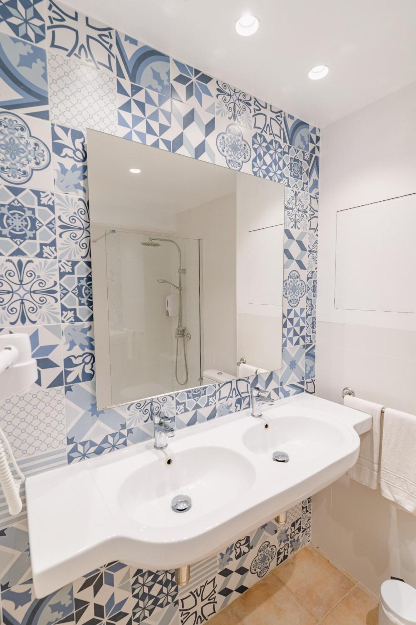 Hostal Hpc Porto Colom Экстерьер фото